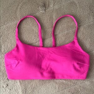 Lululemon Athletica wunder train strappy bra in passionate C/D cup